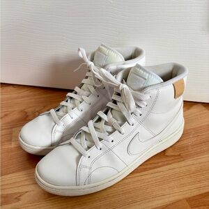 Nike Court Royale 2 Mid sneakers